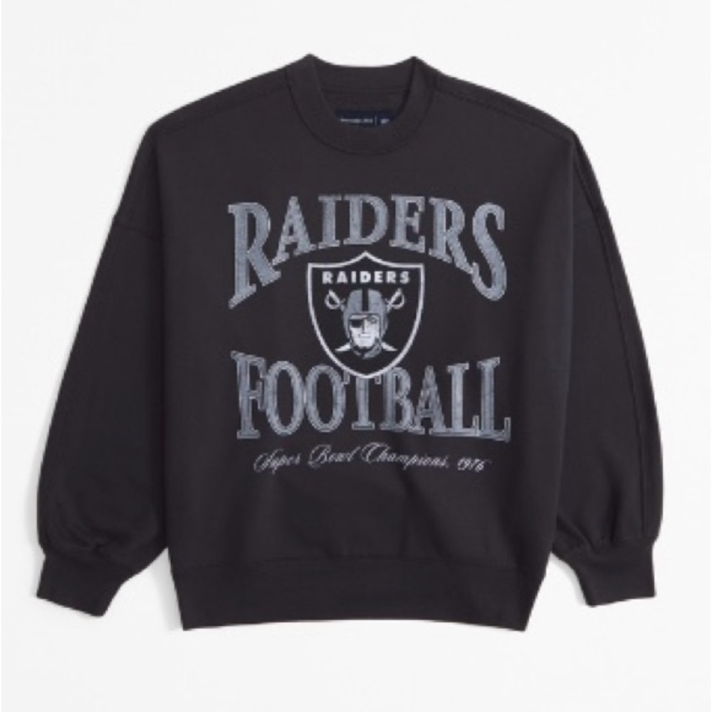 Abercrombie and Fitch Ls Vegas Raiders Graphic Oversized Sunday Crew